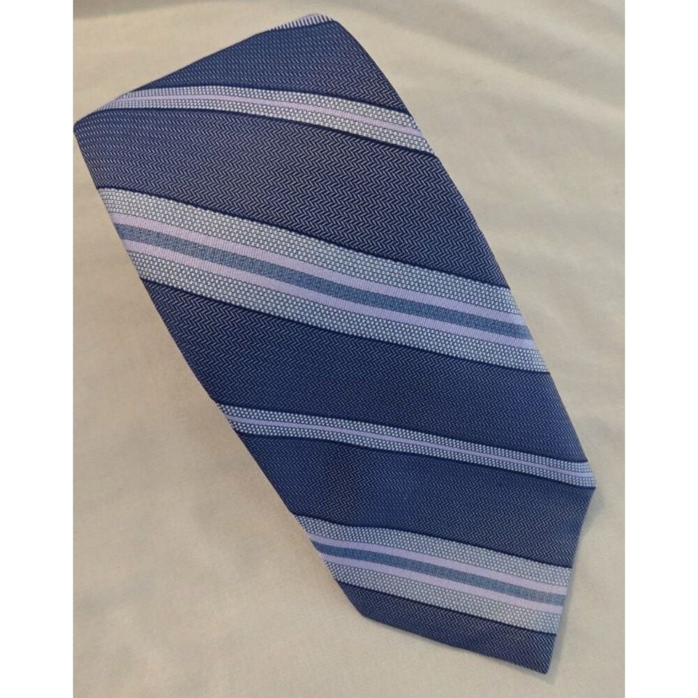 Ryan Seacrest Distinction Silk  NeckTie Navy Blue Pink Stripe Mens Classic 56 in